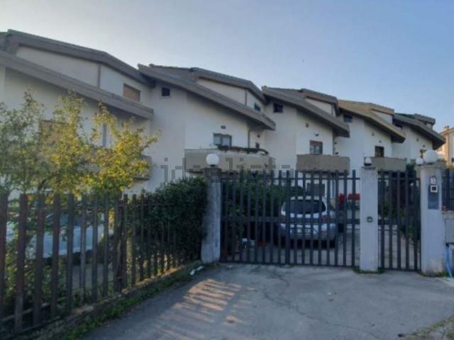 Casa in vendita a Alatri, Lazio