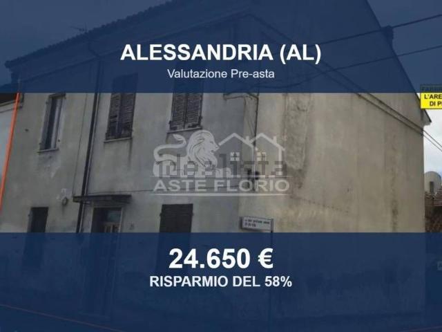 Casa in vendita a Castelceriolo, Alessandria