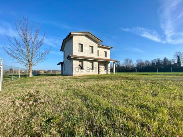 Casa in vendita a Castagnaro, Veneto