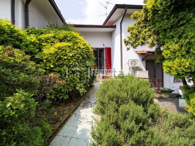Casa in vendita a Camporicco, Cassina De' Pecchi