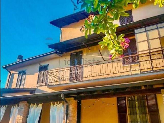 Casa in vendita a Montesegale, Lombardia