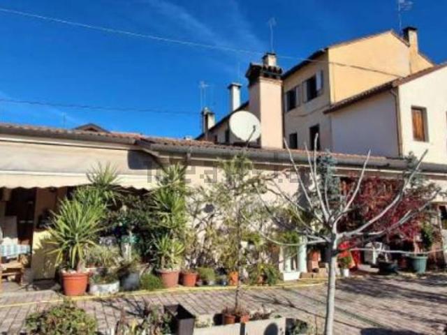 Casa in vendita a Angarano, Bassano del Grappa