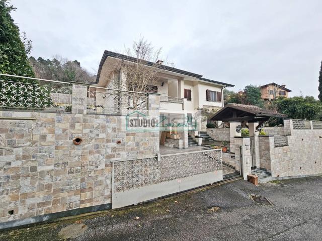 Casa in vendita a Massarosa, Toscana
