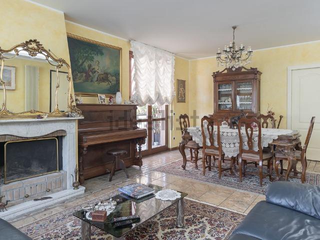 Casa in vendita a Cascina Croce, Cornaredo