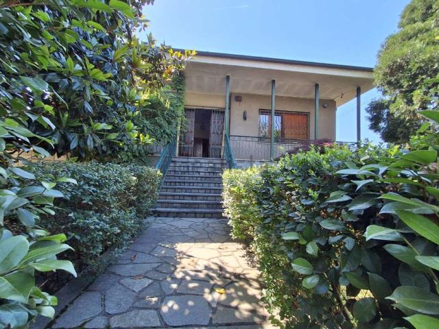 Casa in vendita a Torre Beretti, Lombardia