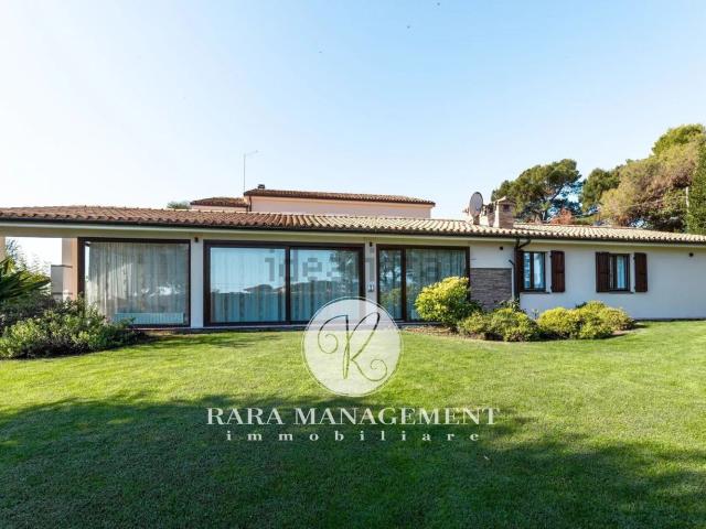 Casa in vendita a Marche, Macerata