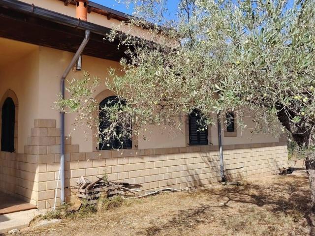 Casa in vendita a Niscemi, Caltanissetta