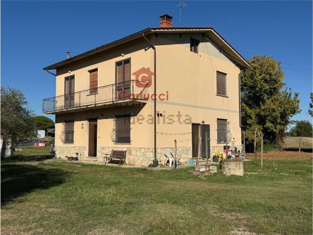 Casa in vendita a Chiesanuova, Chiesina Uzzanese