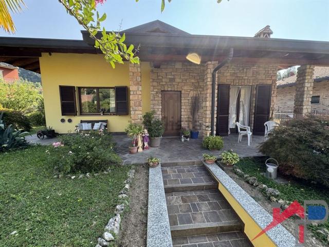 Casa in vendita a Villasola, Cisano Bergamasco