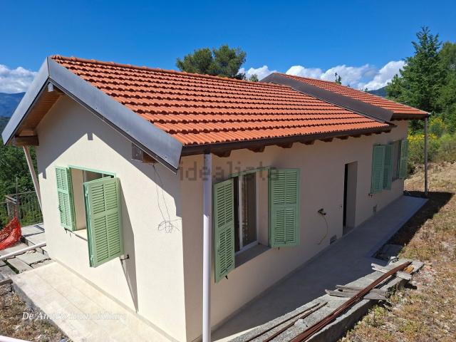 Casa in vendita a Vallebona, Liguria