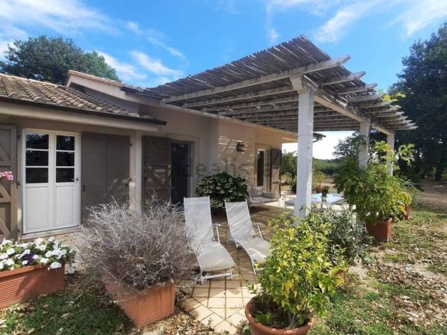 Casa in vendita a Unione di Comuni Montani Colline del Fiora, Manciano