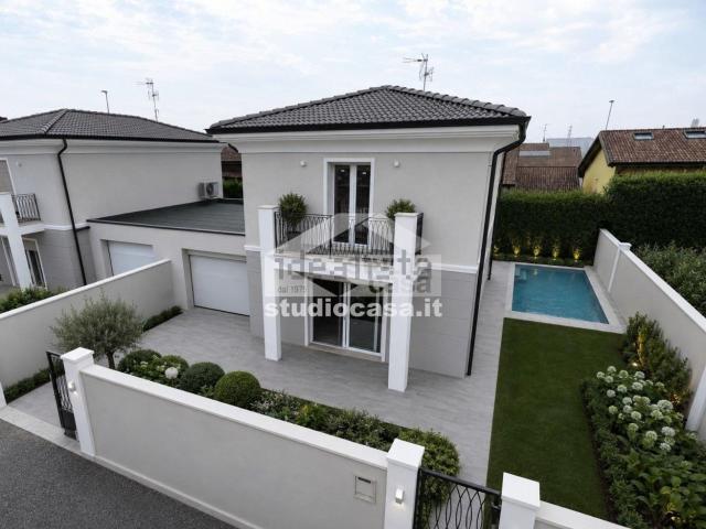 Casa in vendita a Crema, Lombardia
