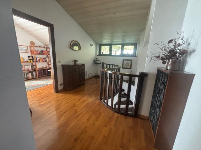 Casa in vendita a Dazio, Lombardia