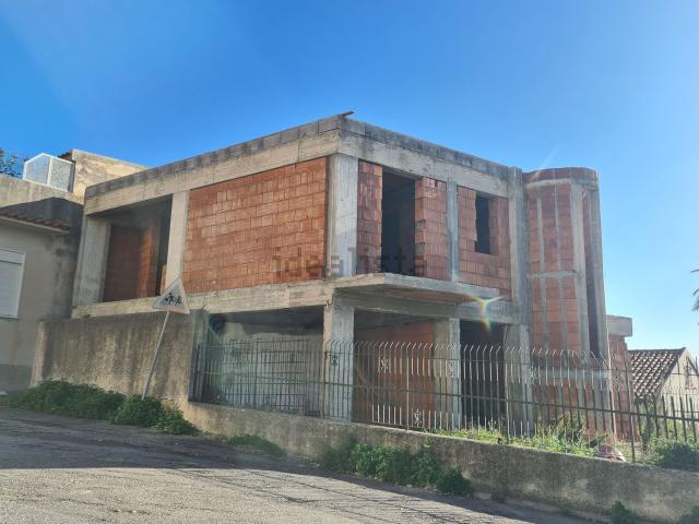 Casa in vendita a Sperone, Messina