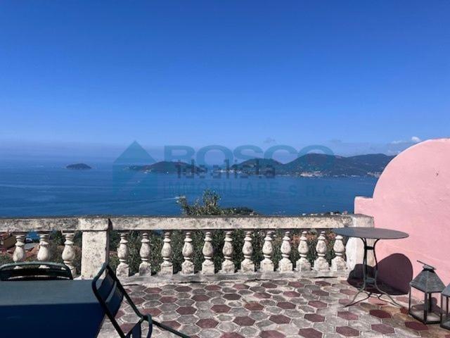 Casa in vendita a La Serra, Lerici