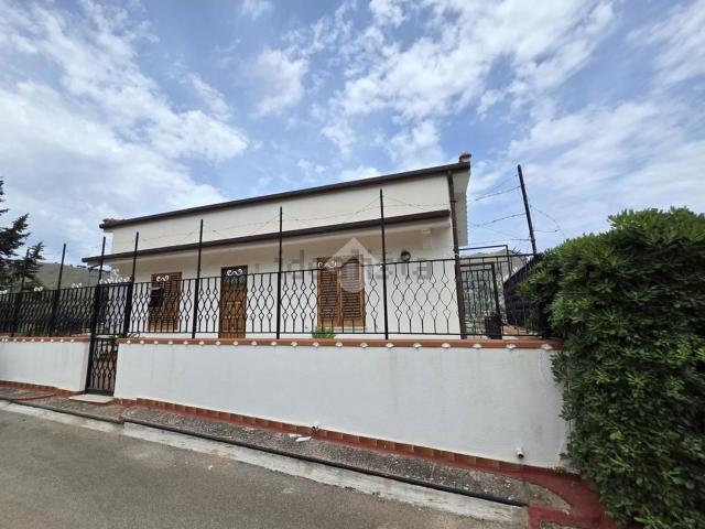 Casa in vendita a Misilmeri, Sicilia