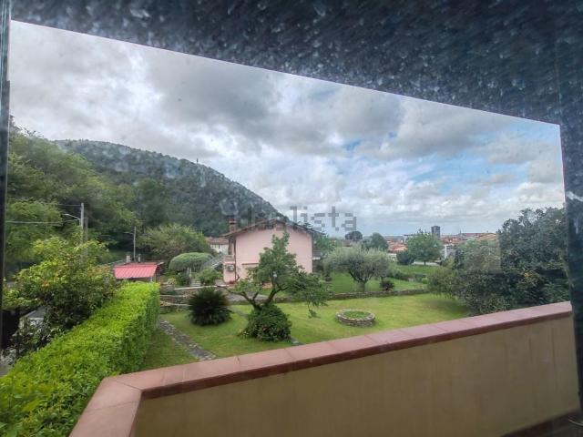 Casa in vendita a Capanne, Montignoso