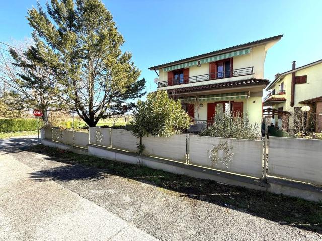 Casa in vendita a Greccio, Lazio