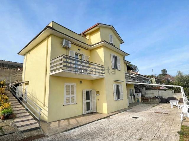 Casa in vendita a Gallicano nel Lazio, Roma Capitale