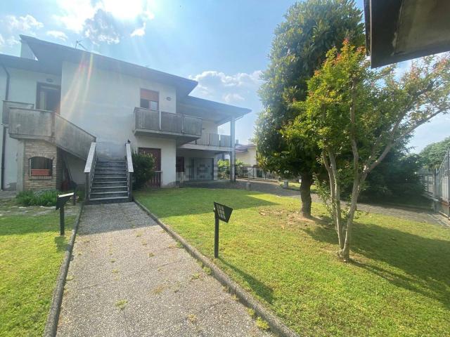 Casa in vendita a Gambara, Brescia