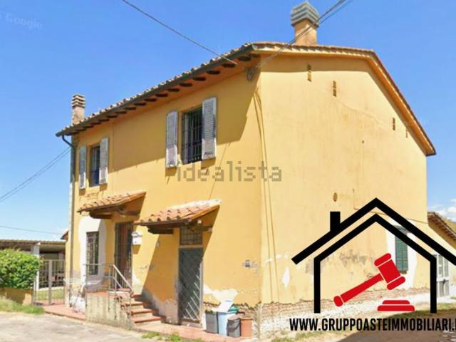 Casa in vendita a Montecatini Terme, Toscana