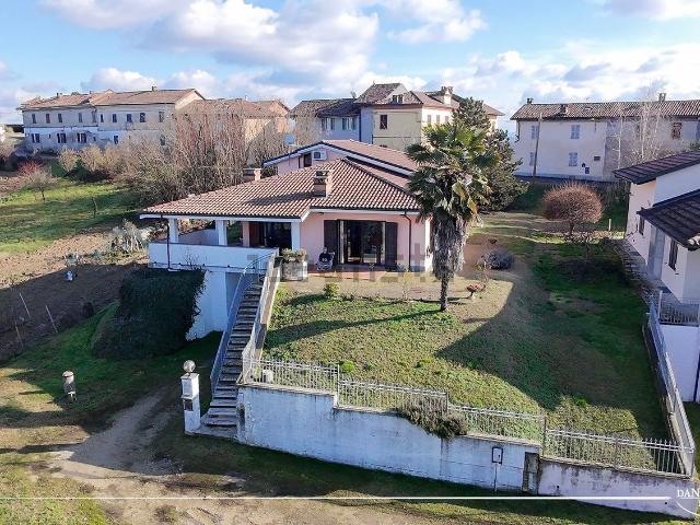 Casa in vendita a Piemonte, Asti