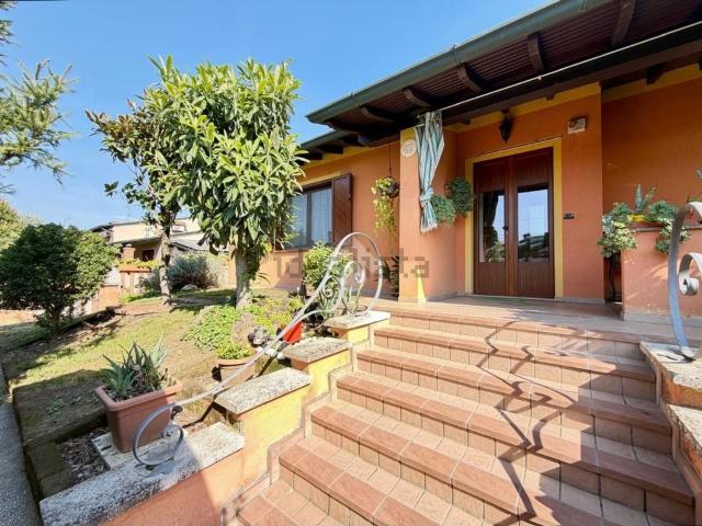 Casa in vendita a Castelleone, Cremona