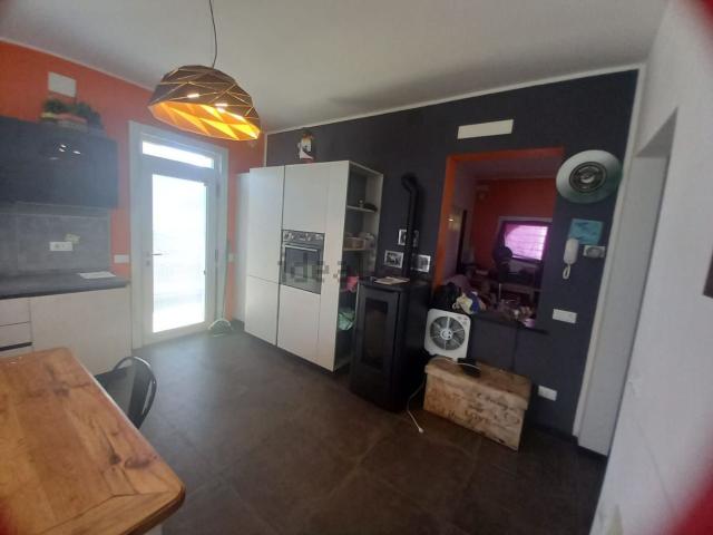 Casa in vendita a Volpago del Montello, Treviso