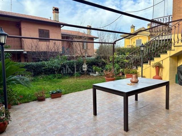 Casa in vendita a Immaginella, Roma Capitale