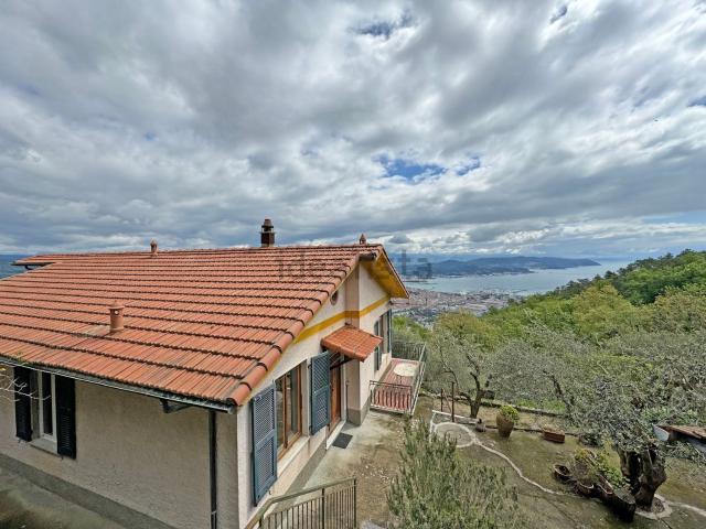 Casa in vendita a Fabiano Alto, La Spezia