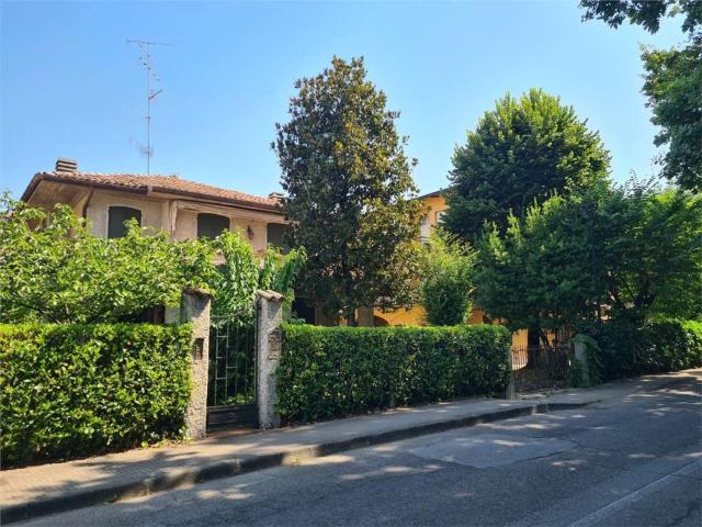 Casa in vendita a Tresinaro - Secchia, Re