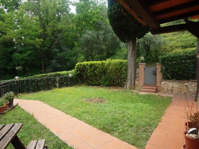 Casa in vendita a Cetona, Toscana