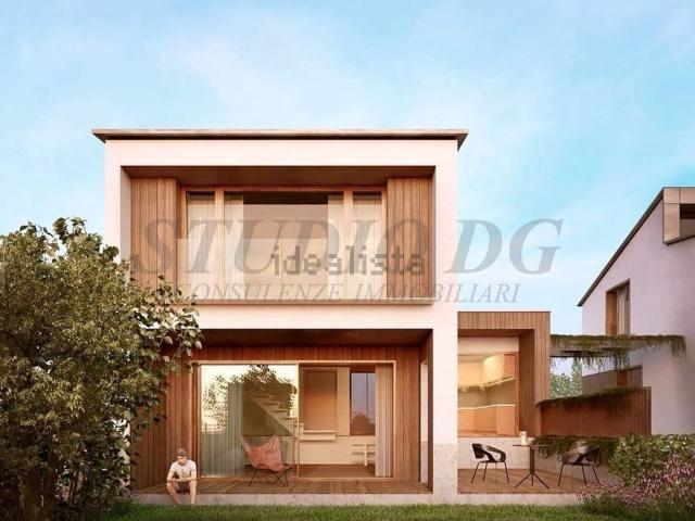 Casa in vendita a Meda, Lombardia