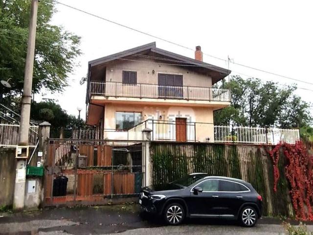 Casa in vendita a Cisterna, Ragalna