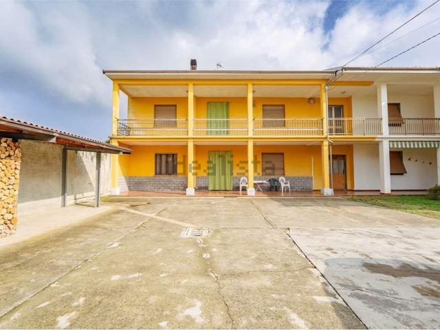 Casa in vendita a Piemonte, Vercelli