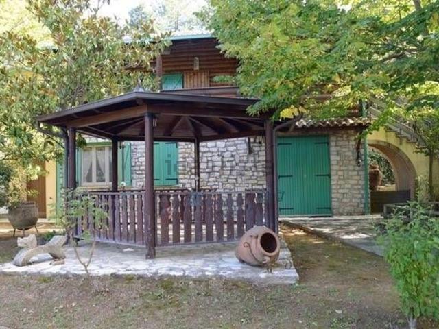 Casa in vendita a Passignano Sul Trasimeno, Umbria