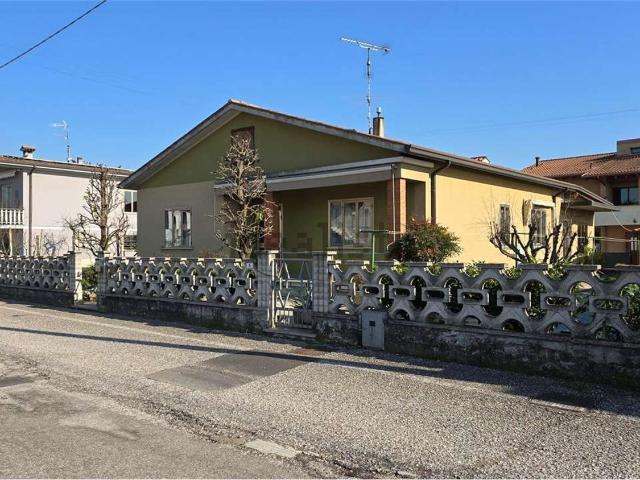 Casa in vendita a Guidizzolo, Lombardia
