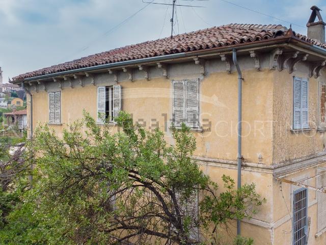 Casa in vendita a Rovescala, Lombardia