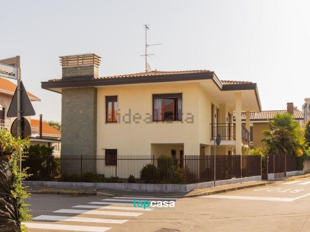 Casa in vendita a Sacconago, Busto Arsizio