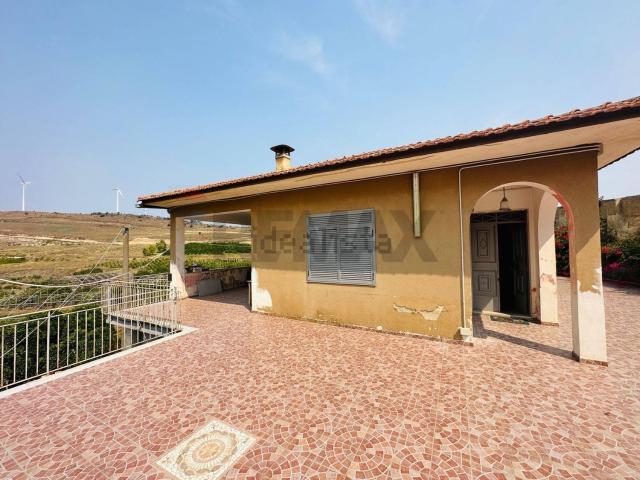 Casa in vendita a Francofonte, Sicilia