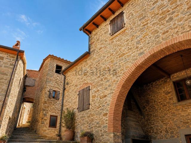 Casa in vendita a Porciano, Lamporecchio
