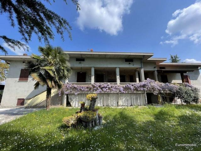 Casa in vendita a Traversetolo, Reggio Emilia