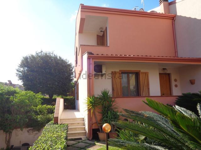 Casa in vendita a Santa Caterina, Carbonia