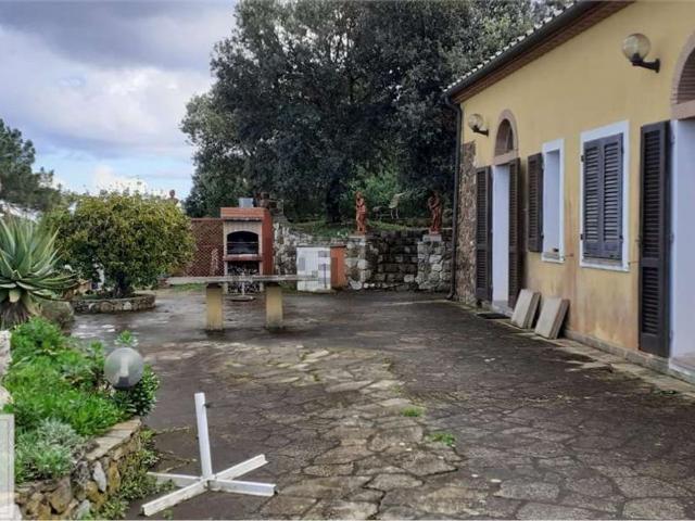 Casa in vendita a Gualdo, Capoliveri