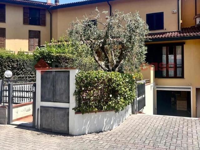 Casa in vendita a Campi Bisenzio, Toscana