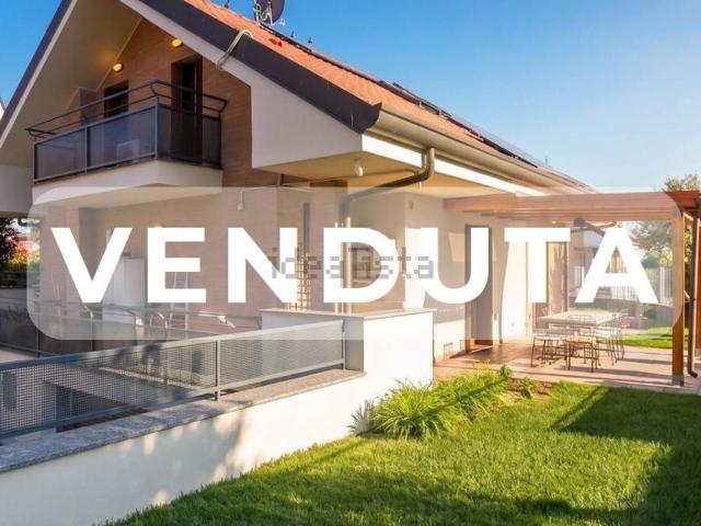 Casa in vendita a Busnago, Lombardia