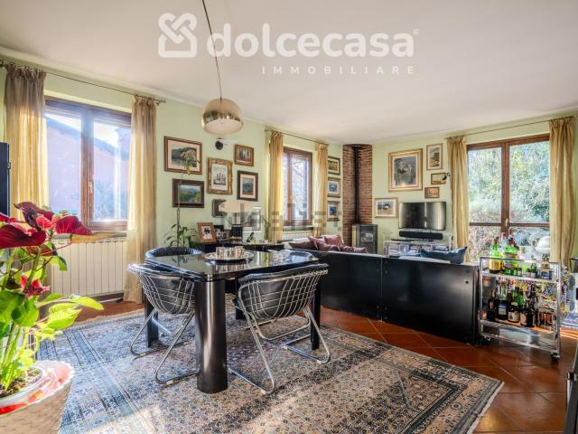Casa in vendita a Carpiano, Lombardia