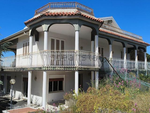 Casa in vendita a Ragala, Nicolosi