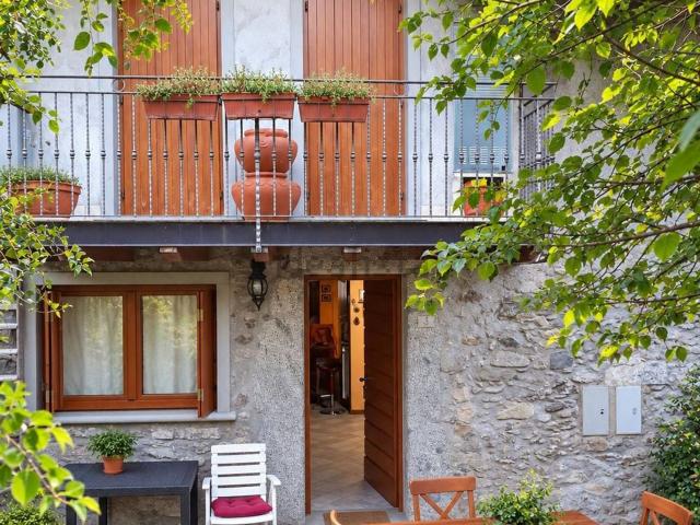 Casa in vendita a Solato, Pian Camuno