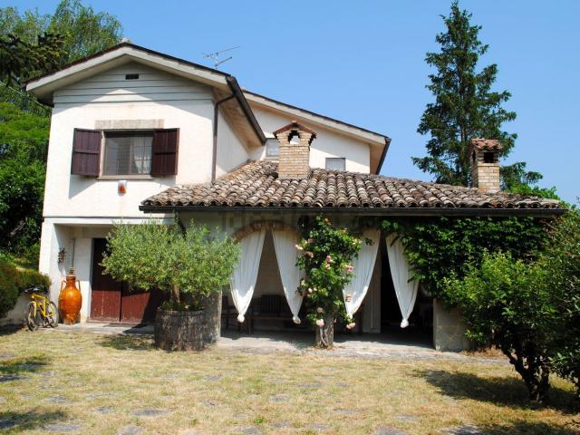 Casa in vendita a Marche, Pesaro E Urbino
